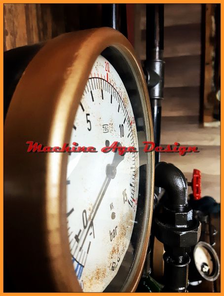 machine age , steampunk , két manométeres nagy lámpa